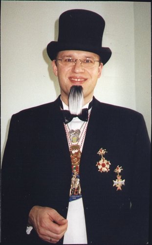 Bild-Armi.JPG